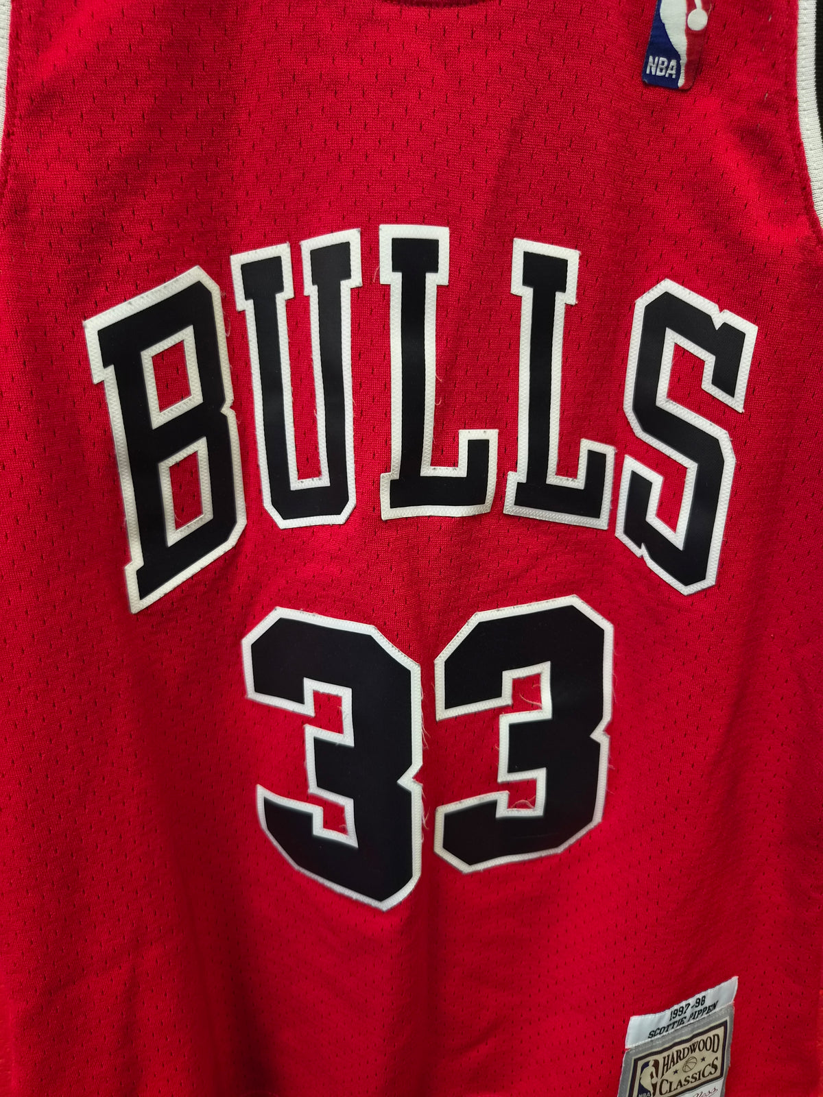 Mitchell & Ness Chicago Bulls 1997/98 NBA Jersey, #33 Pippen, Red, Size Medium