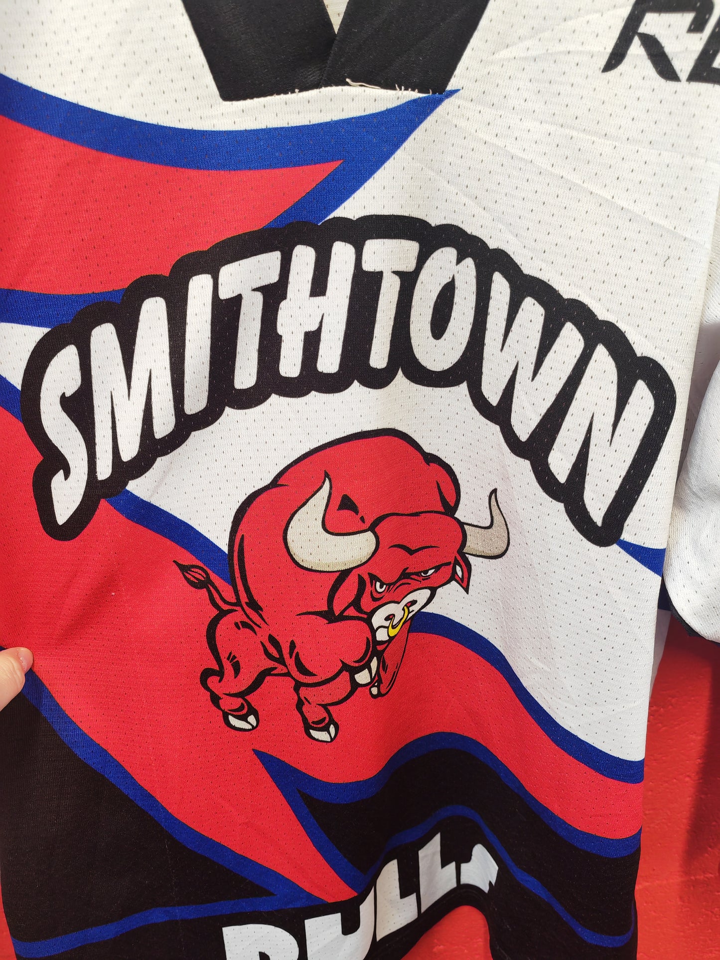 Ace Jerseys Smithtown Bulls Roller Hockey Jersey, White/Red, Size Medium