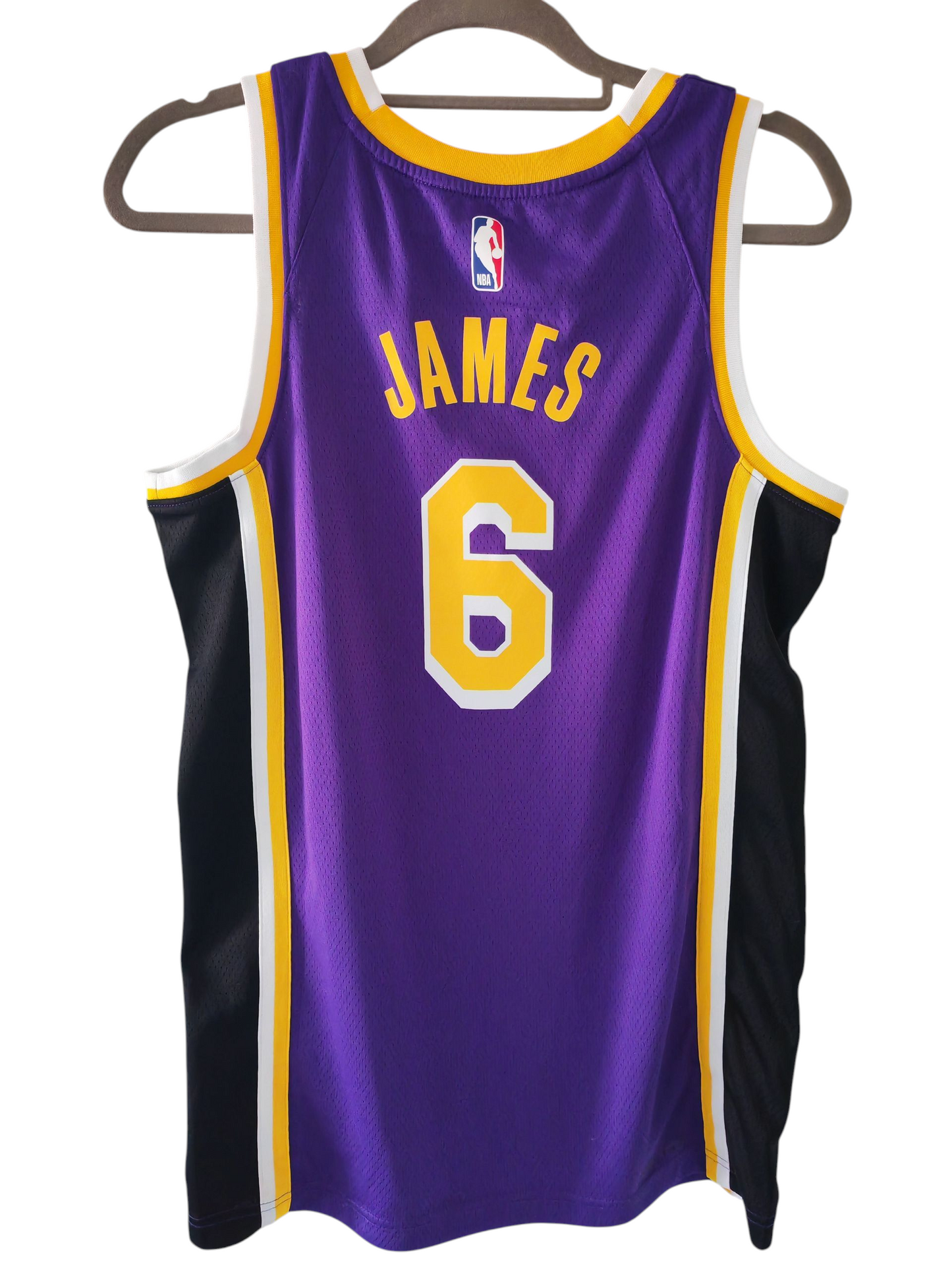 Jordan Los Angeles Lakers NBA Jersey, #6 James, Purple, Size Small