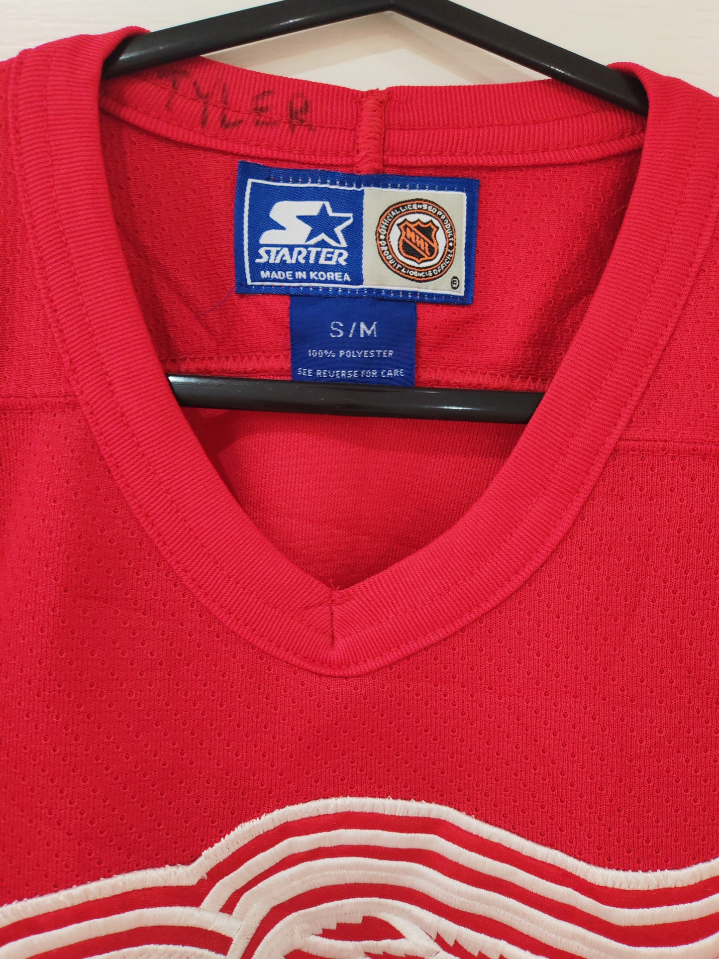 Youth Starter Detroit Red Wings NHL Jersey, Red, Size YS/M