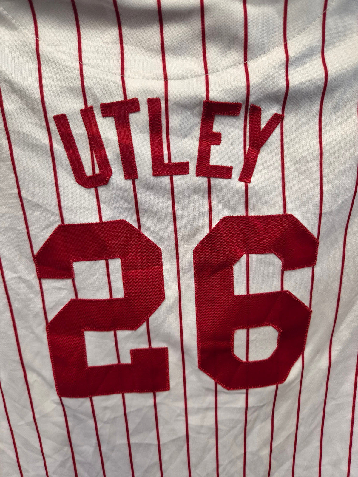 Youth Majestic Philadelphia Phillies MLB Jersey, #26 Utley, White/Red, Size YM