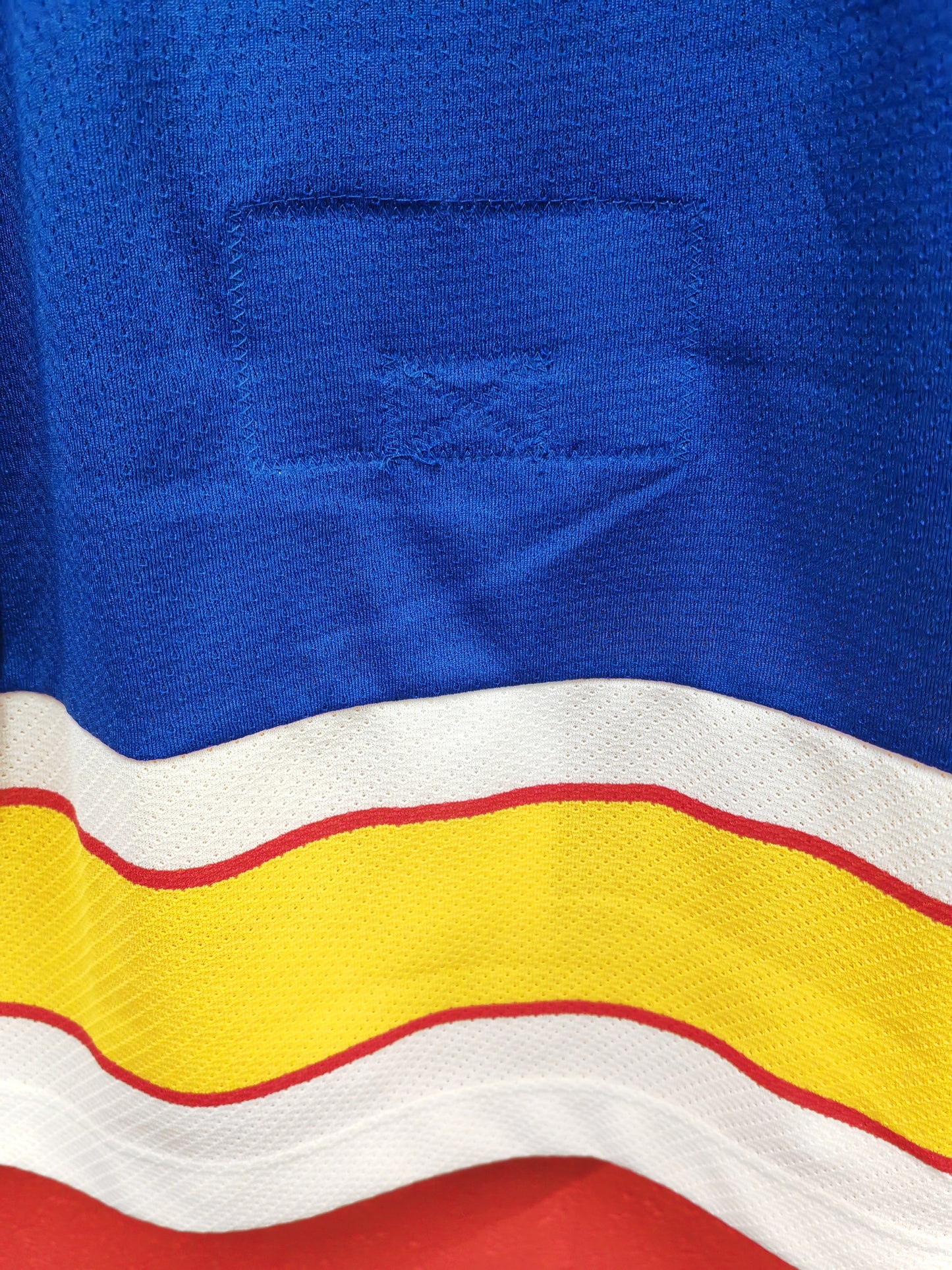 CCM St Louis Blues Team Classics NHL Jersey, Blue, Size 44 M/L