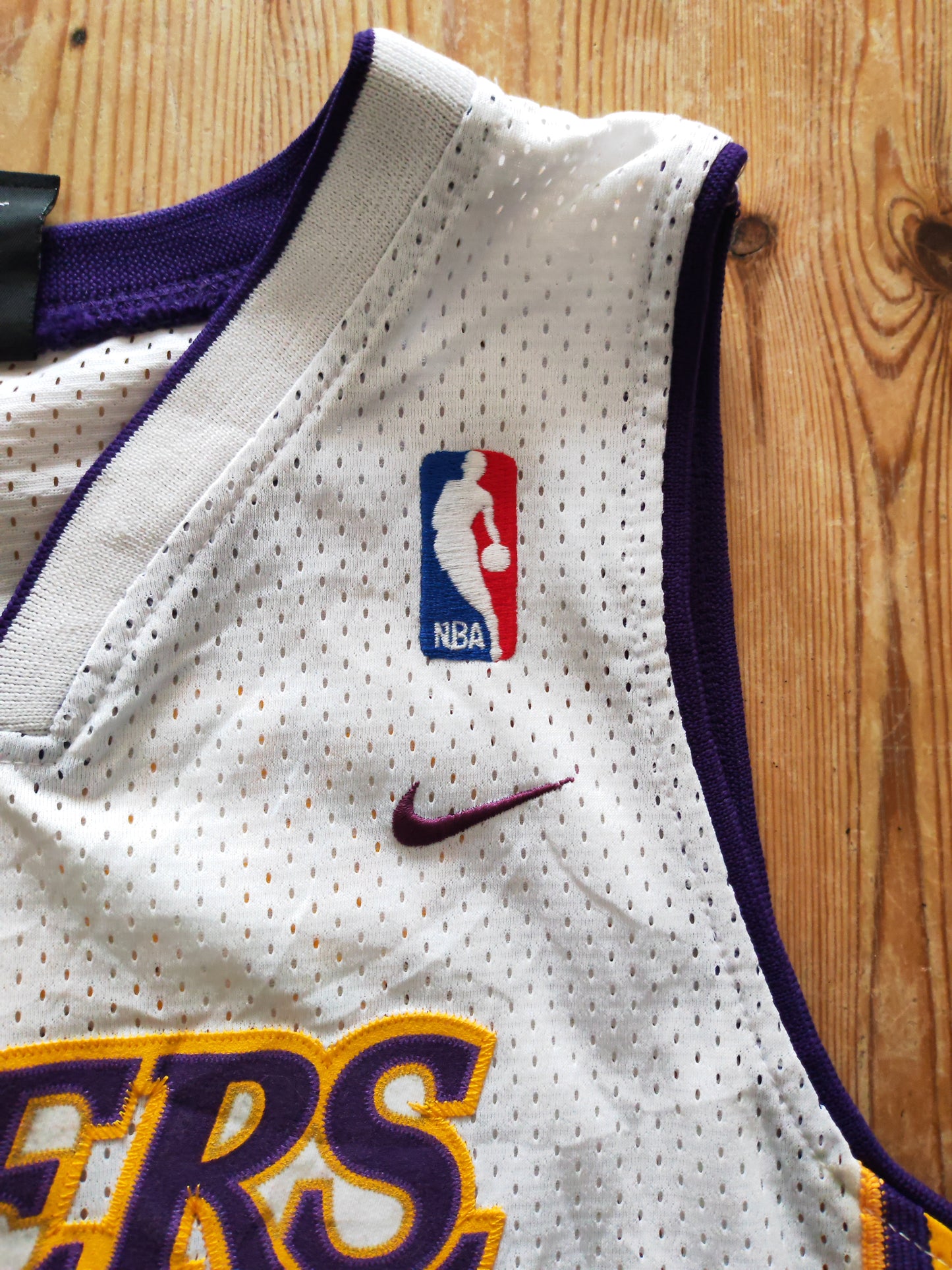 Youth Nike Los Angeles Lakers NBA Jersey, #20 Payton, White, Size YM +2 Length