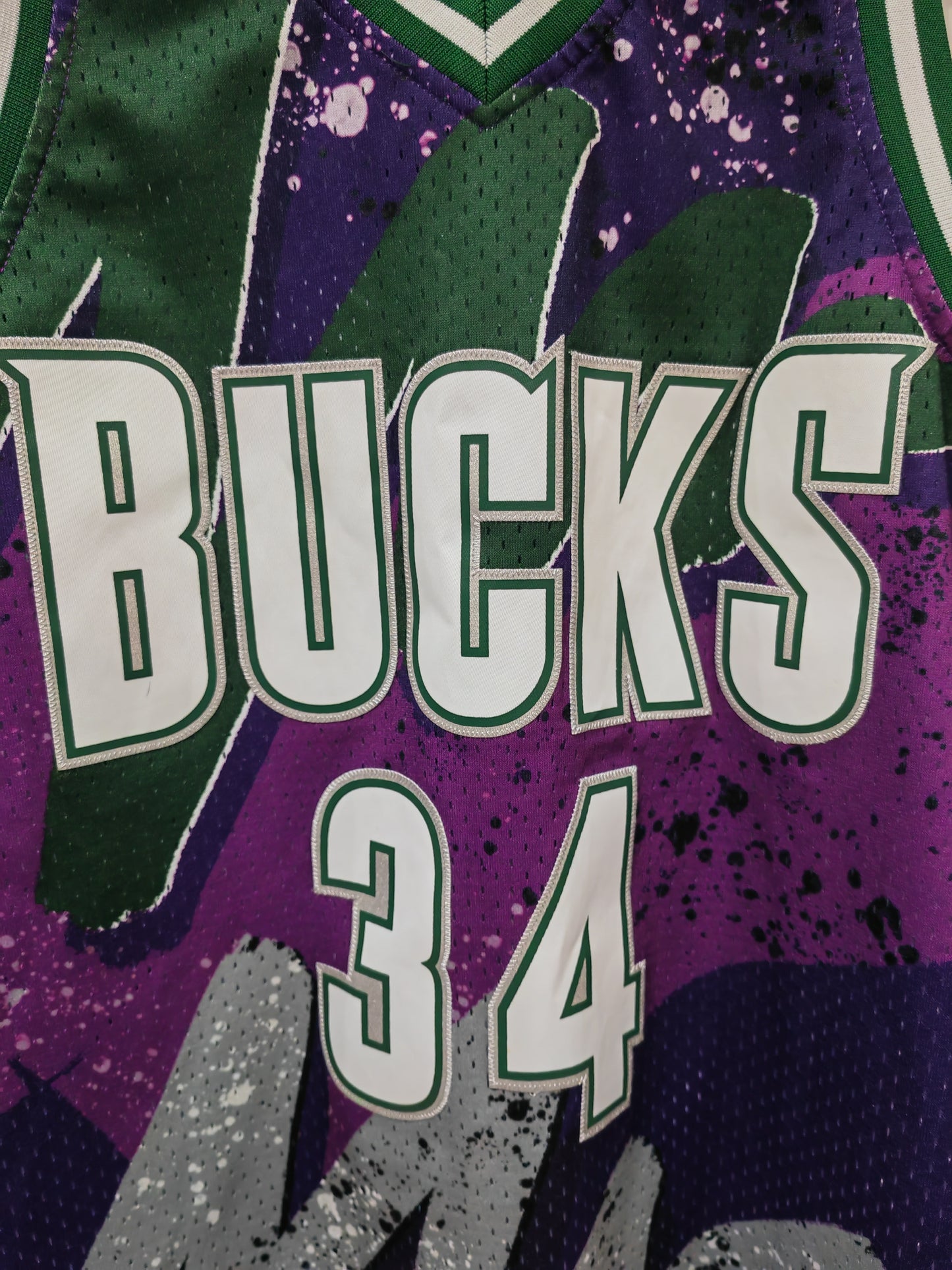 Mitchell & Ness Milwaukee Bucks Hyper Hoops NBA Jersey, #34 Allen, Purple, Medium