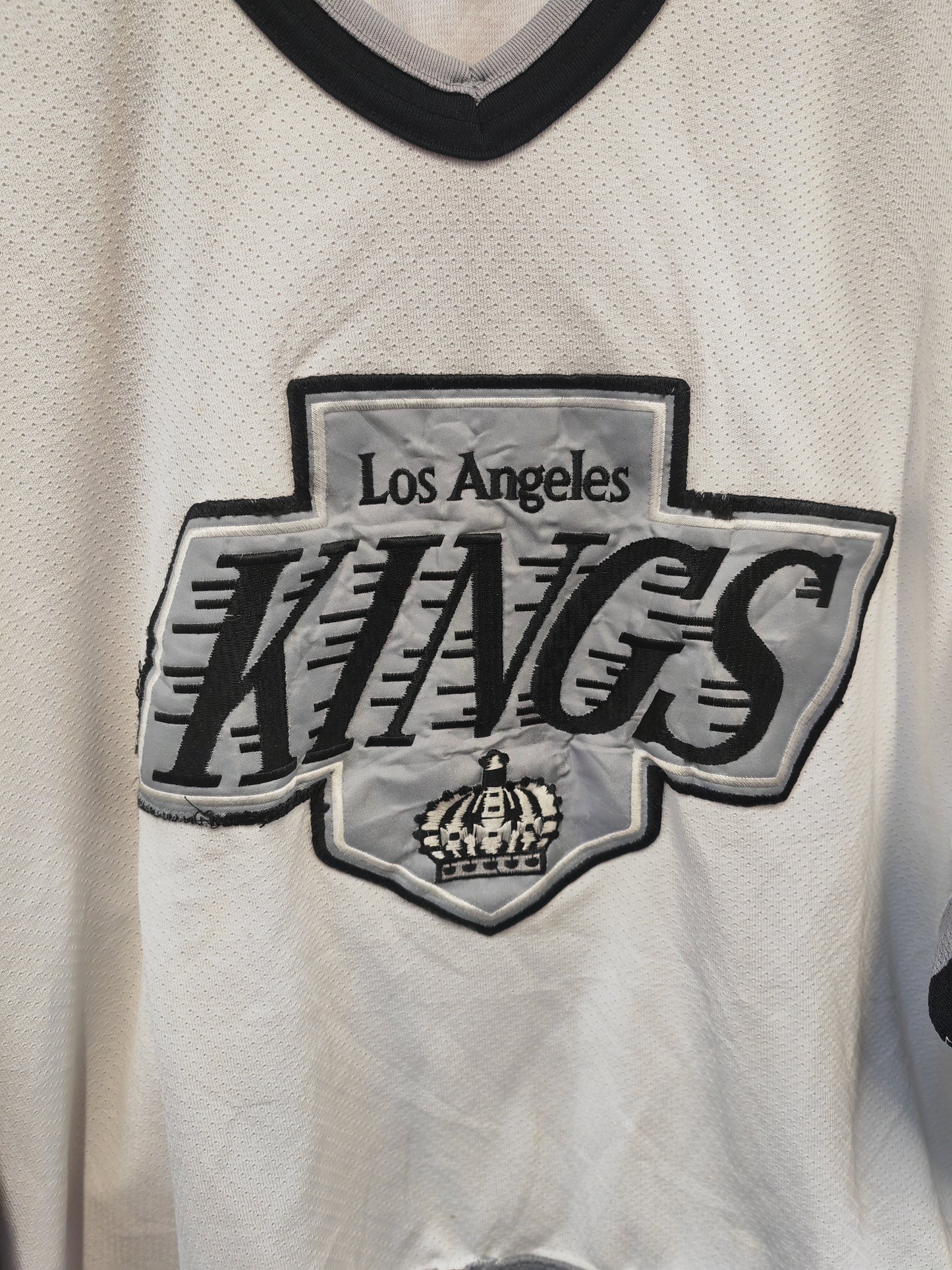 Starter Los Angeles Kings NHL Hockey Jersey, White, Size XL