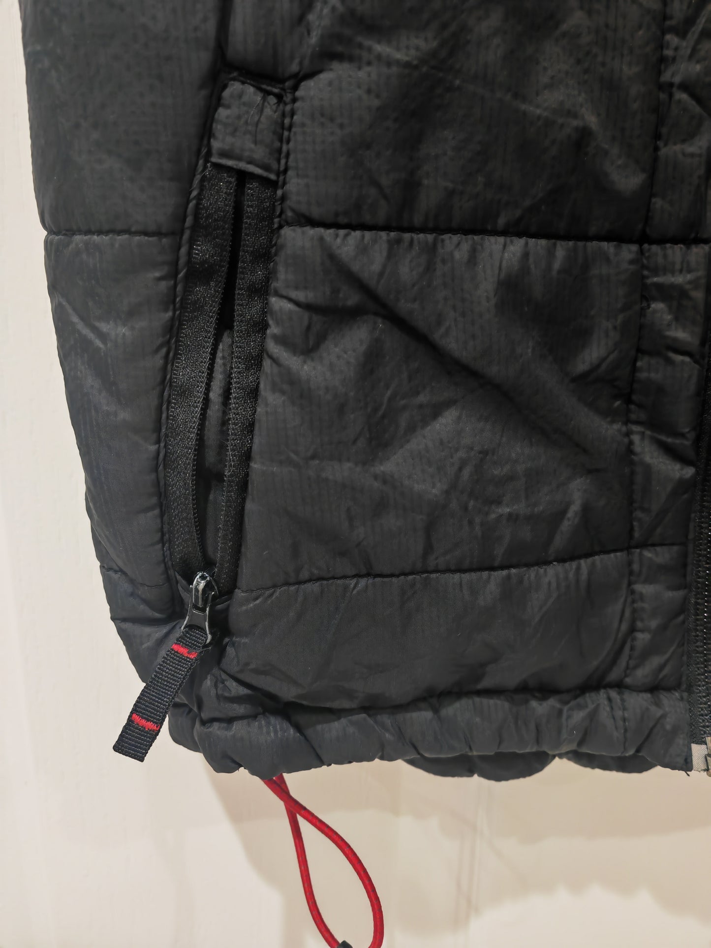 Youth Tog 24 Gilet, Full Zip, Black, Size 11-12 Years