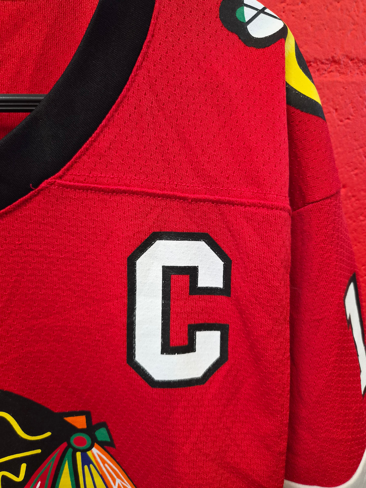 Youth NHL Chicago Blackhawks Ice Hockey Jersey, #19 Toews. Red, Size YS/M