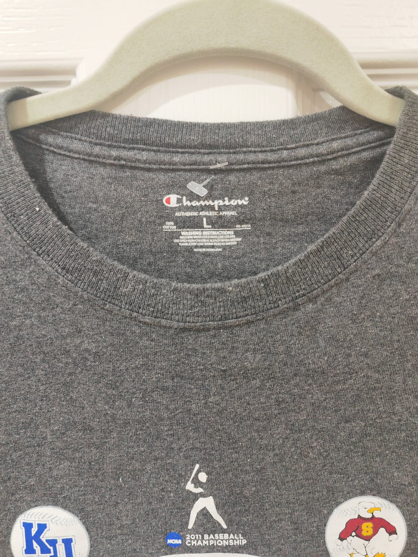 Champion NCAA Div 3 Baseball Championship T Shirt, Grey, Size Large
