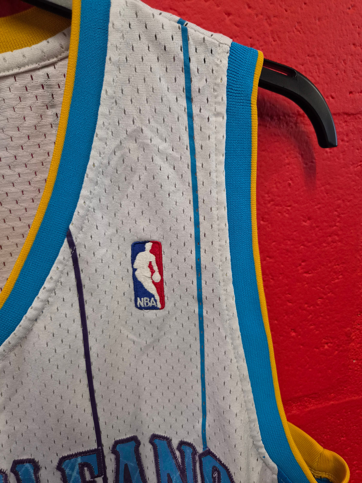 Adidas New Orleans Hornets NBA Basketball Jersey, #3 Paul, White, Size Large +2 Length