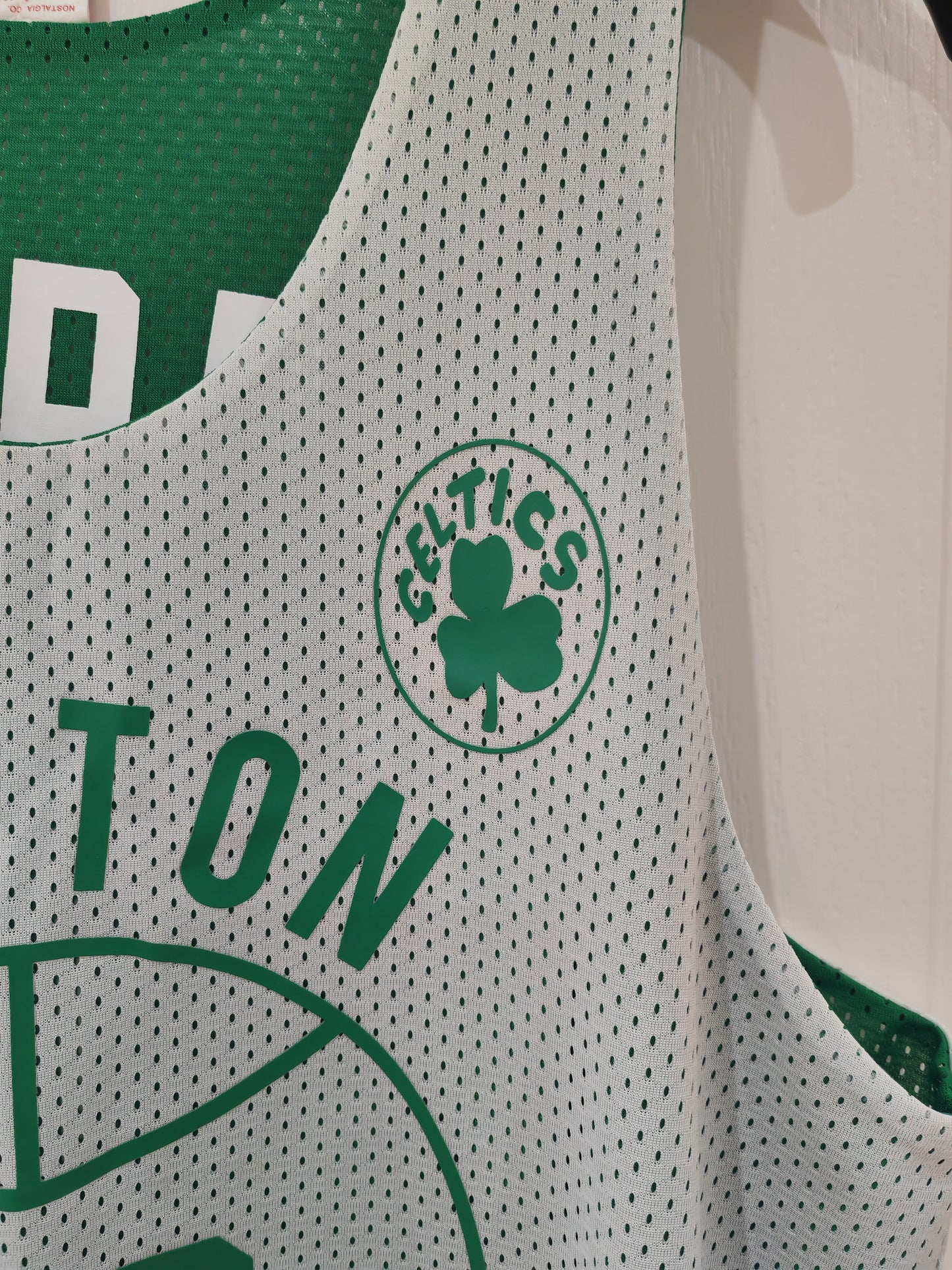 Mitchell & Ness Boston Celtics Reversible Training Jersey, #33 Bird, Size Small