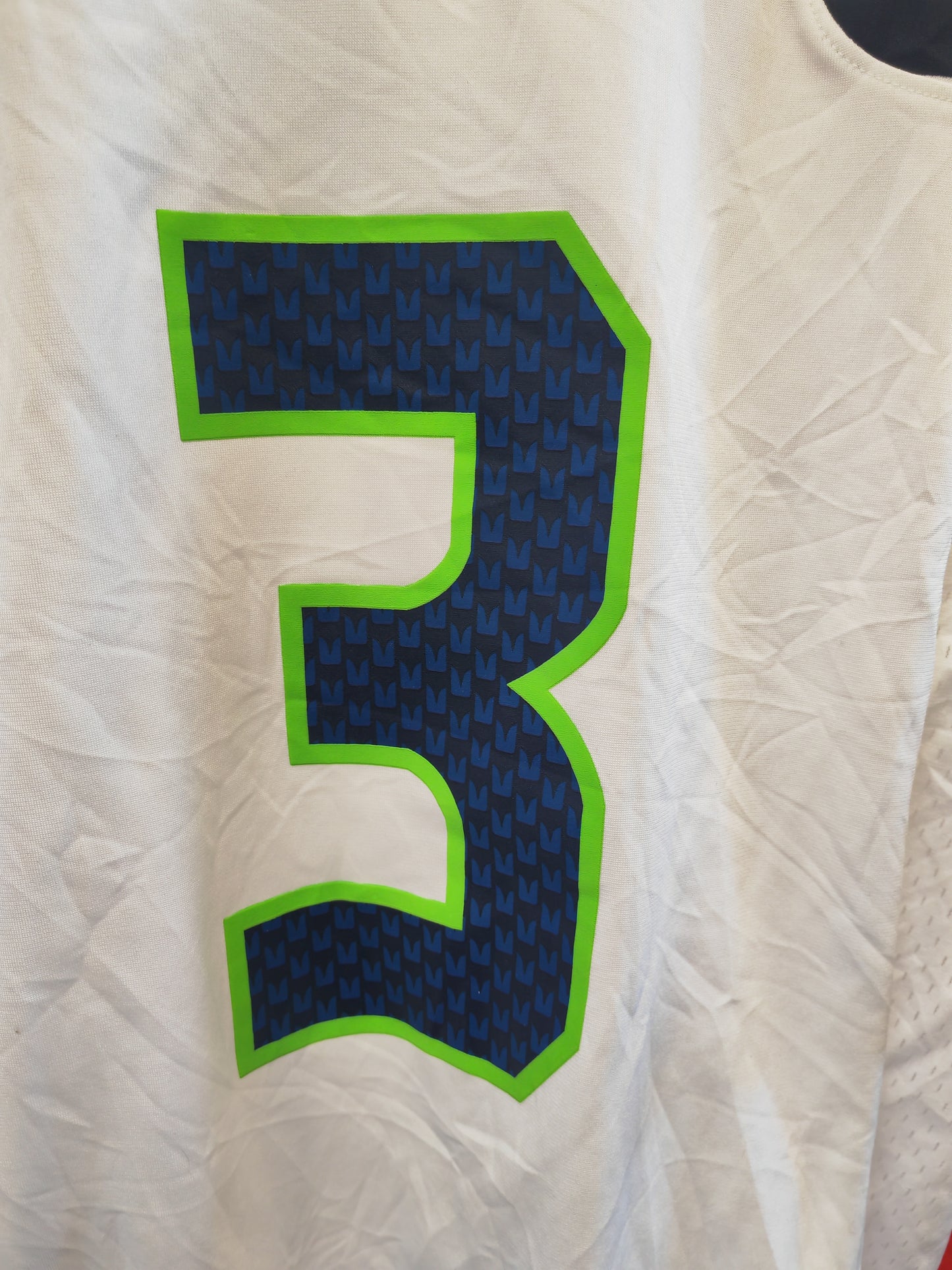 Nike Seattle Seahawks NFL Jersey, #3 Wilson, White, Size Large