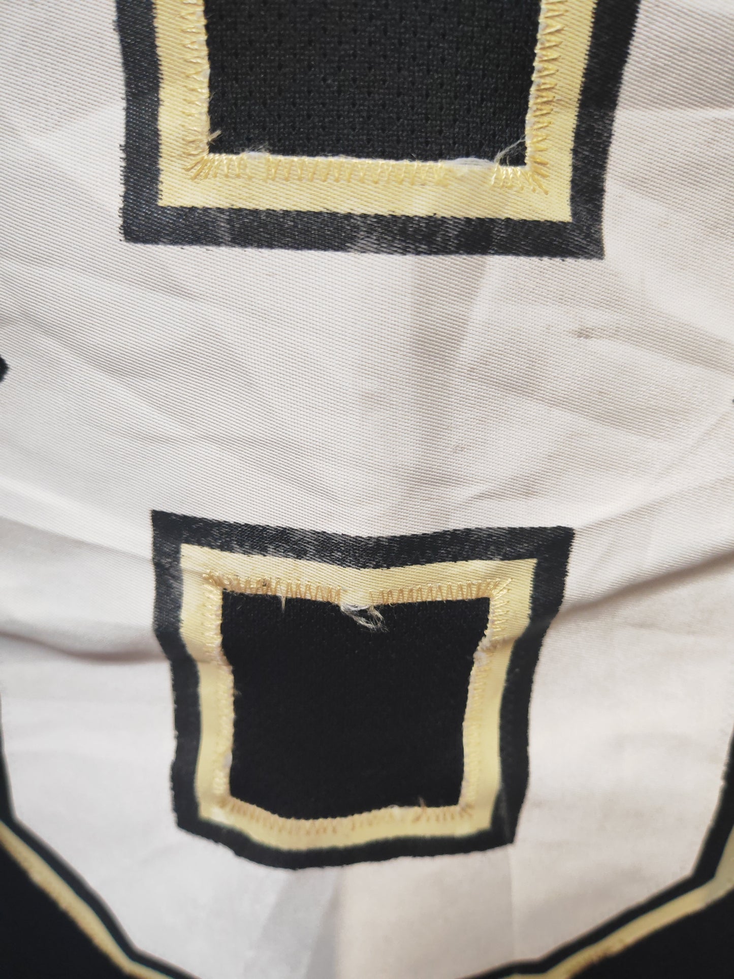 Reebok Pittsburgh Penguins NHL Jersey, #18 Neal. Black, Size Large